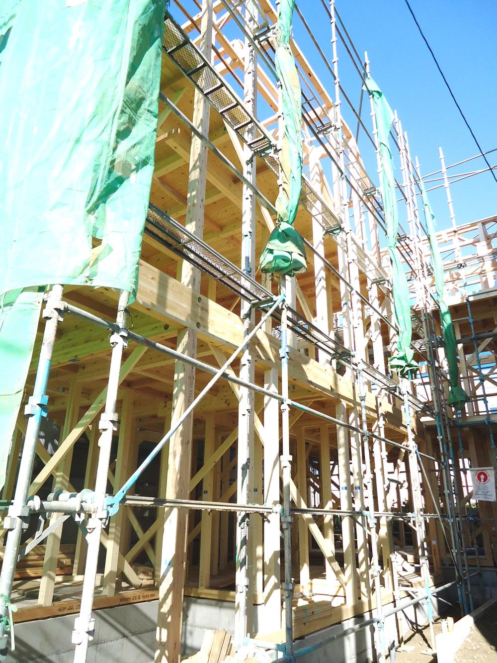 Local appearance photo. Local (12 May 2013) Shooting A Building Latest Photos. Was completion of framework.