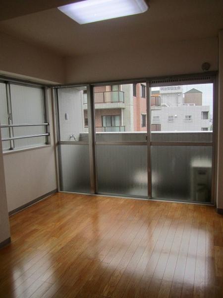 Non-living room
