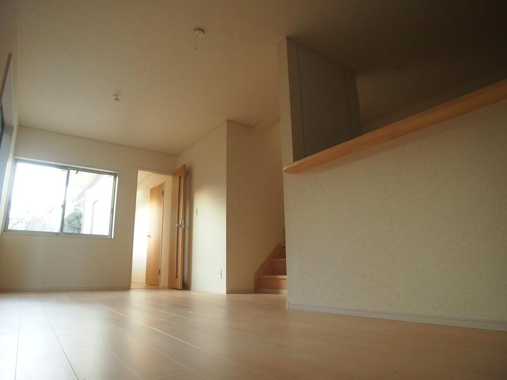 Living. Local (12 May 2013) Shooting