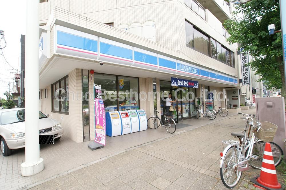 Convenience store. 162m until Lawson rush 3-chome