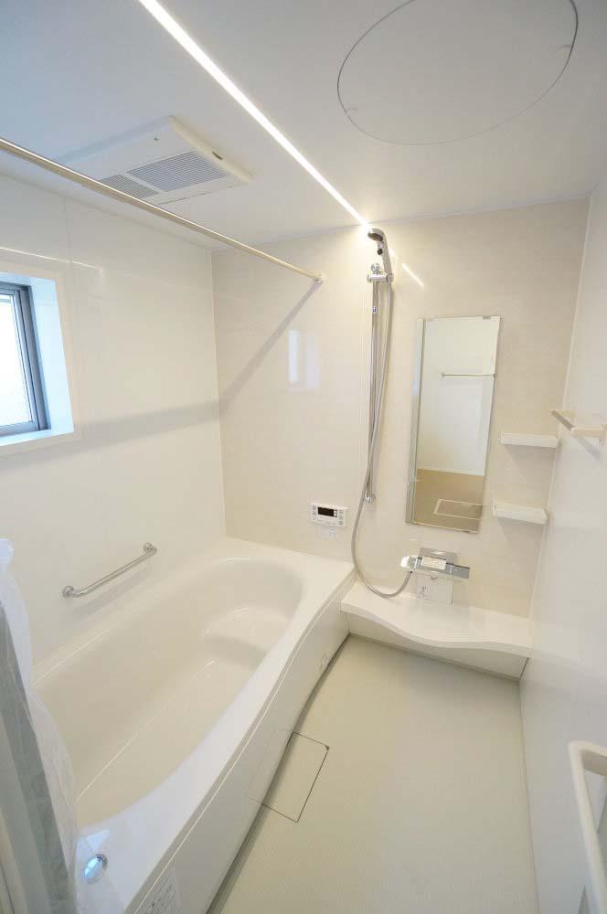 Bathroom. Bathroom, It will be 1 pyeong type with ventilation dryer. It is a space that will heal daily fatigue. 