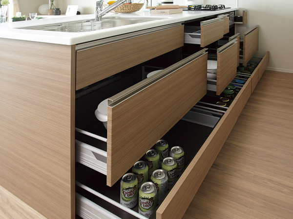 Kitchen.  [Drawer-type storage] At the bottom of the kitchen counter, Adopted storage of easy access easily put away sliding. (Same specifications)