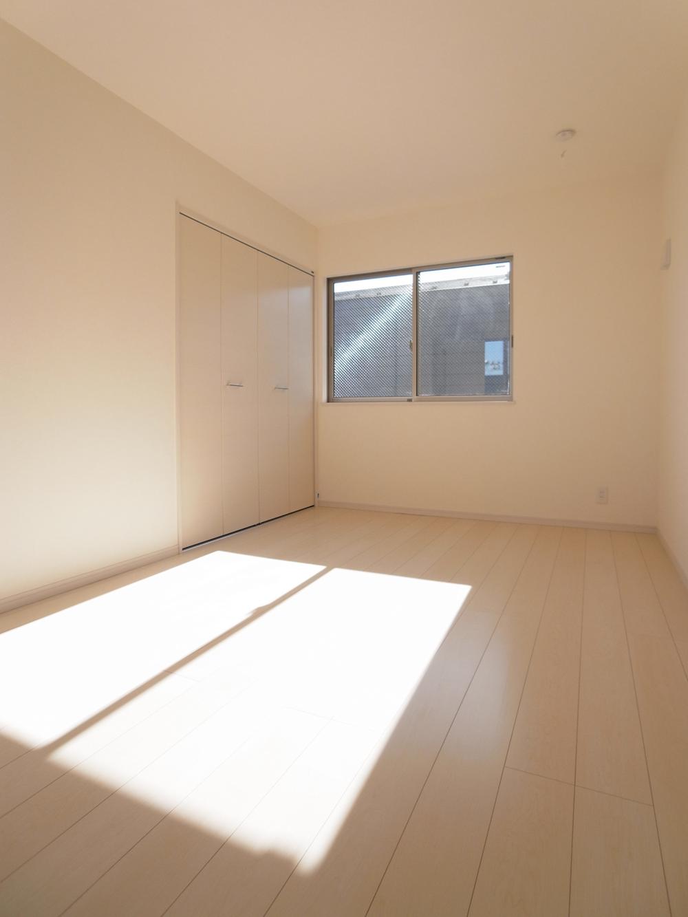 Other introspection. room E Building