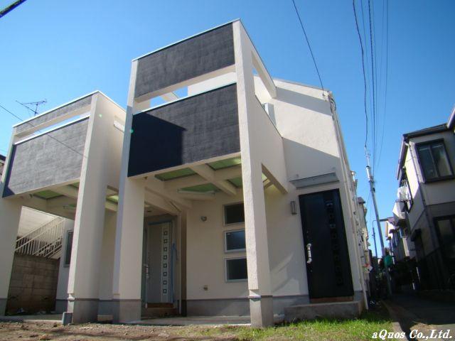 Local appearance photo. Local (11 May 2013) Shooting