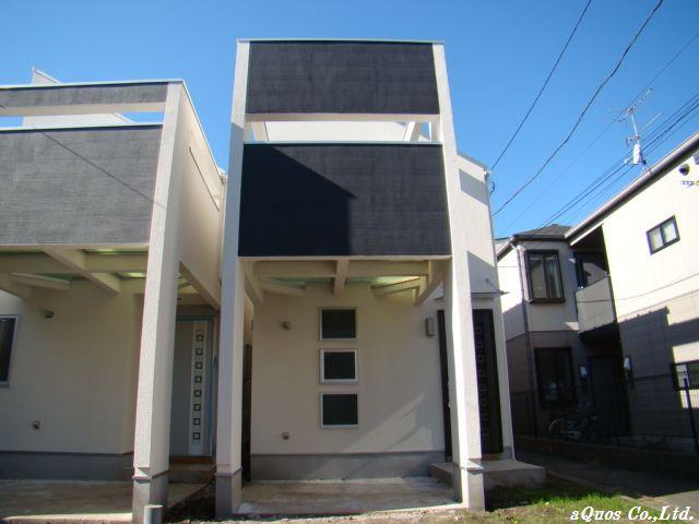 Local appearance photo. Local (11 May 2013) Shooting