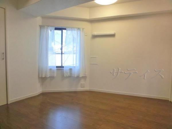 Non-living room