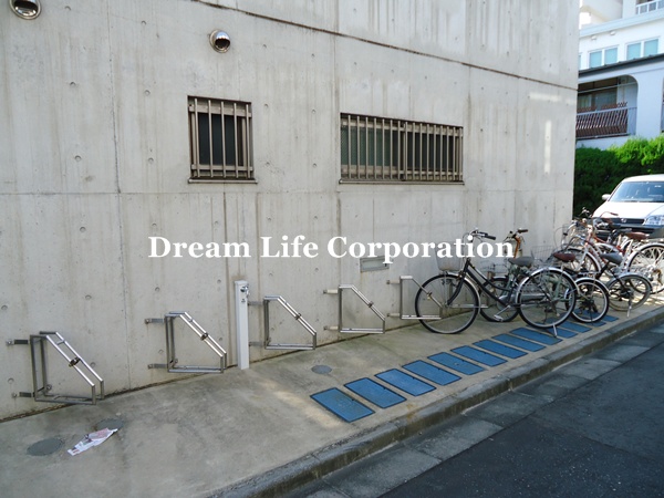 Other common areas. Bicycle-parking space