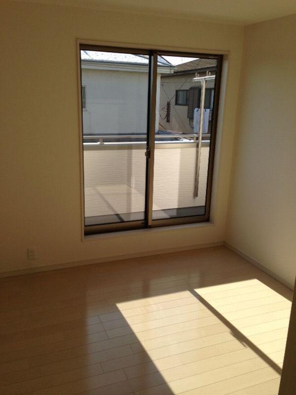 Non-living room. Enforcement example photo