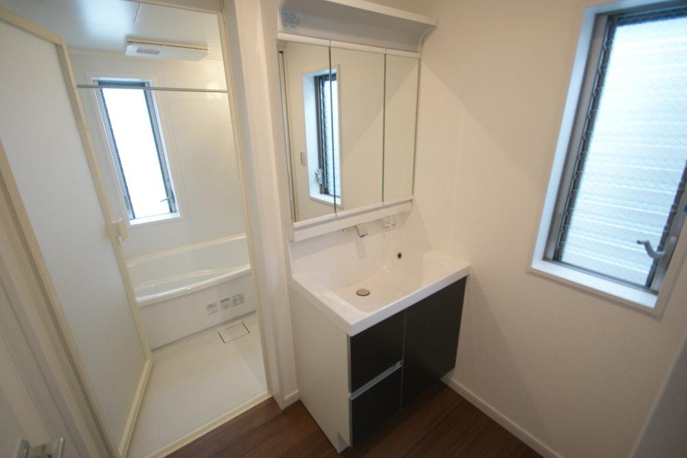 Same specifications photos (Other introspection). Shampoo vanity with a dresser (construction cases)