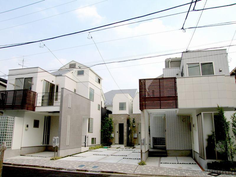 Local appearance photo. Enforcement example