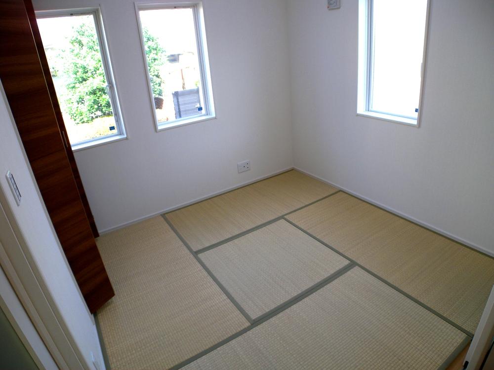 Non-living room. Indoor (11 May 2013) Shooting