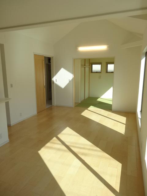 Living. Indoor (10 May 2013) Shooting