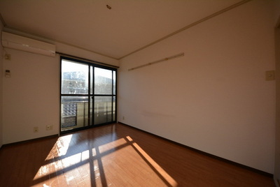 Living and room. Flooring