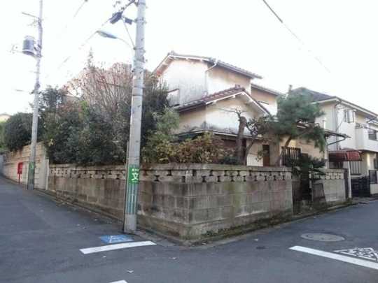 Local land photo. Local (with Furuya)