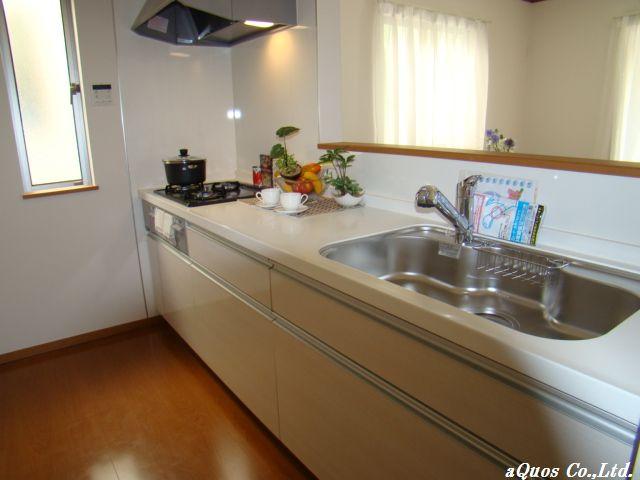 Same specifications photo (kitchen). Same specifications