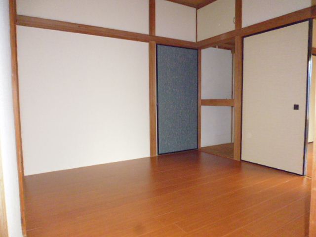 Living and room. Popular All flooring