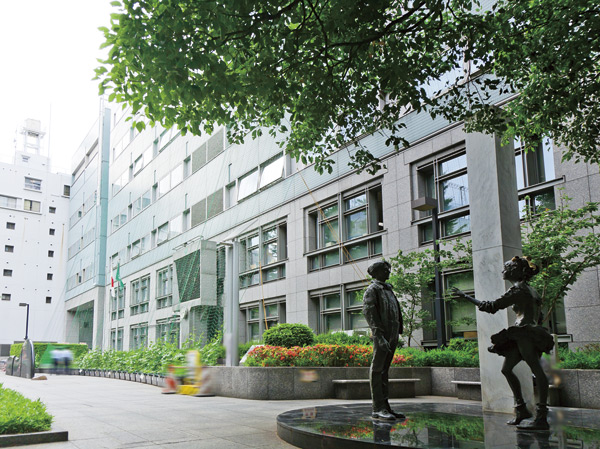 Surrounding environment. Suginami ward office (a 9-minute walk / About 720m)