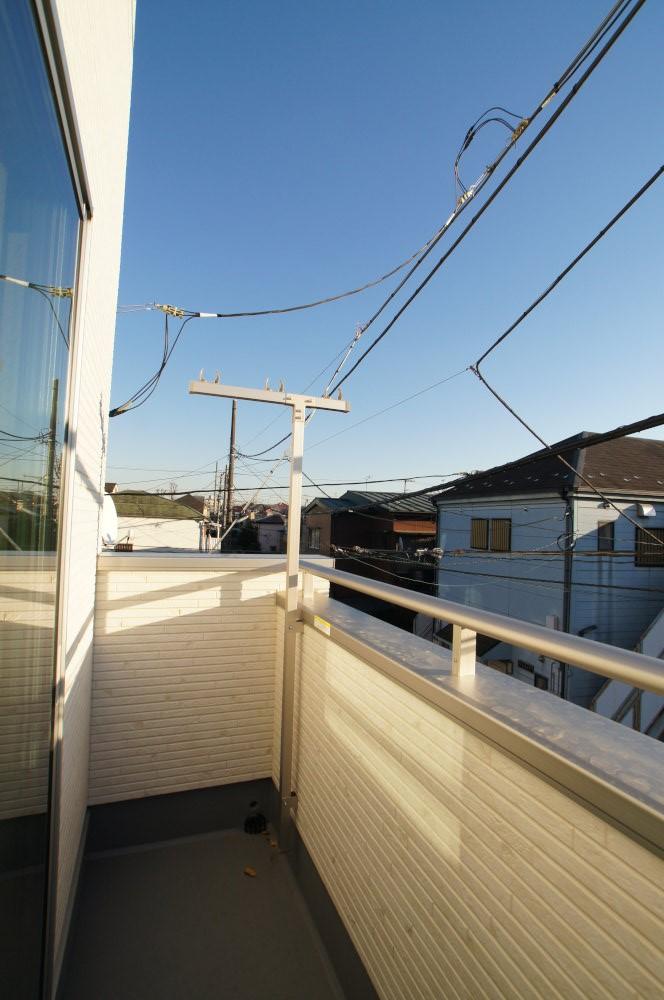 Balcony. It will be on the balcony. Two-sided balcony.