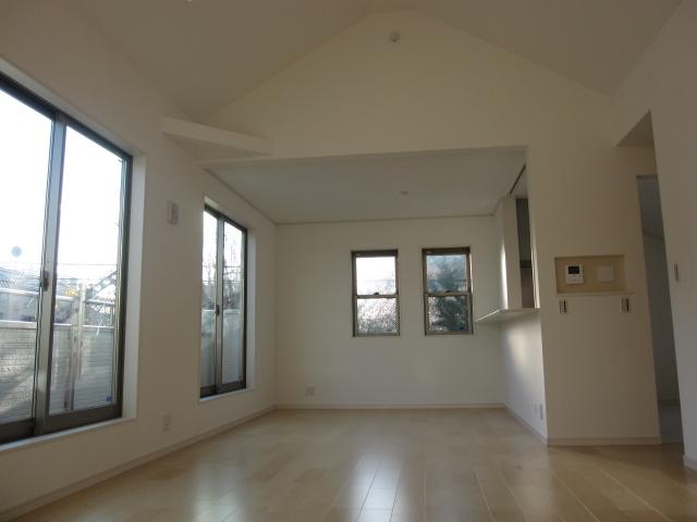 Living. Indoor (12 May 2013) Shooting