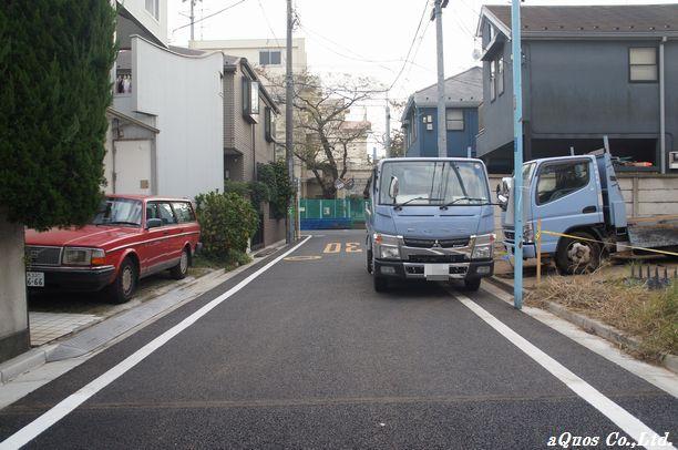 Local photos, including front road. Local (11 May 2013) Shooting
