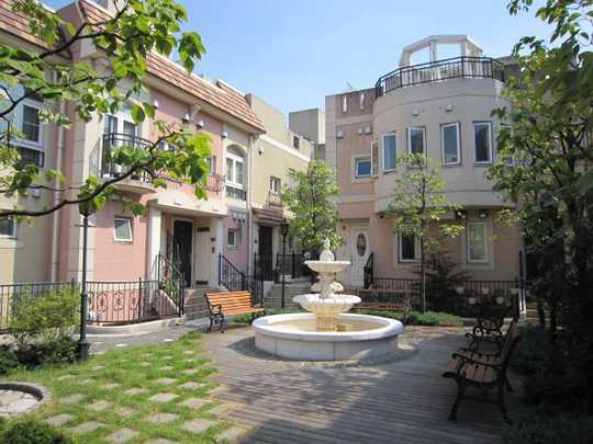 Local appearance photo. courtyard