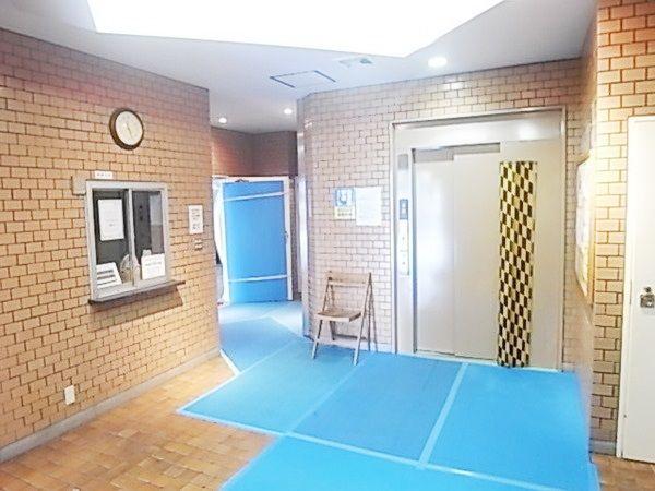 Other local. The entrance