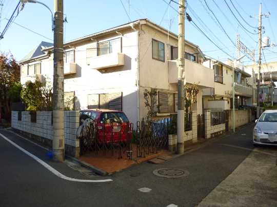 Local land photo. Appearance (1) (taken from the southeast side)