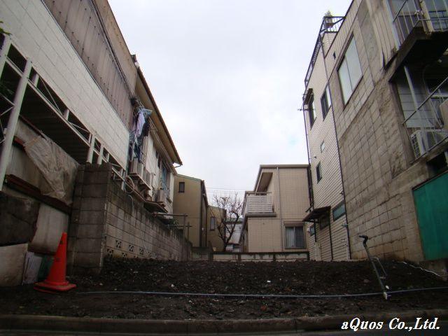 Local land photo. Local (12 May 2013) Shooting