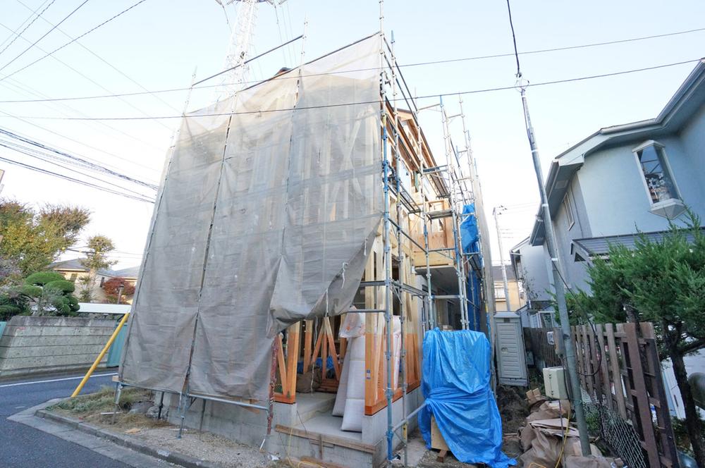 Local appearance photo. Day provided Kapesu on the south side is a good newly built single-family.