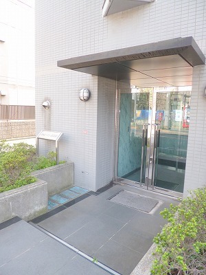 Security. Peace of mind of security auto lock