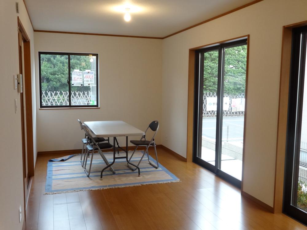 Living. Indoor (12 May 2013) Shooting