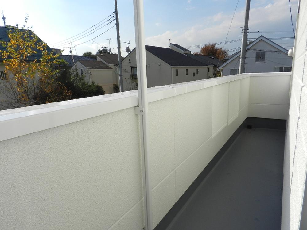 Balcony. Spacious south-facing balcony