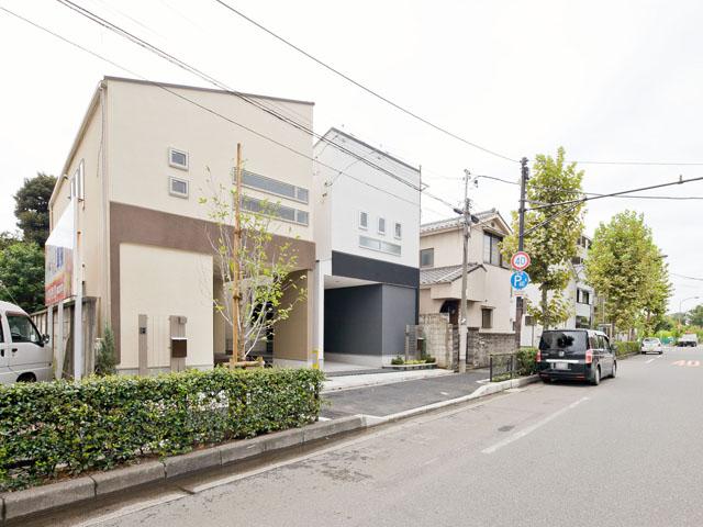 Local photos, including front road. Local (September 2013) Shooting