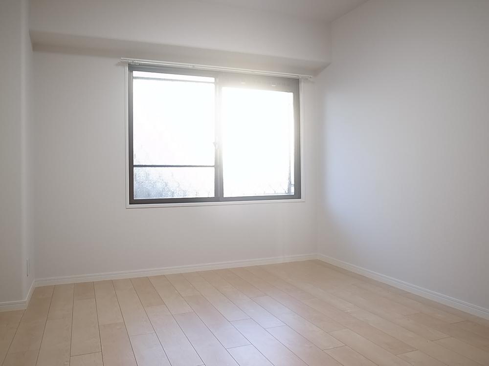 Non-living room. Entrance side Western-style 5.9 Pledge