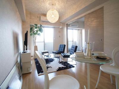 Living and room. ☆ Model room held in ☆