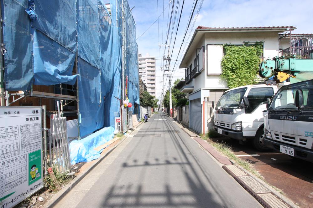 Local photos, including front road. Spacious front road. Garage is also a breeze.