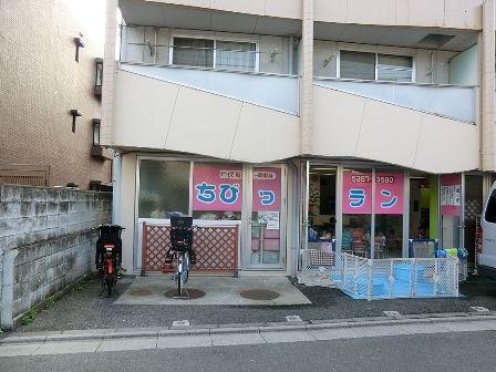 Streets around. Enhancement of the surrounding environment