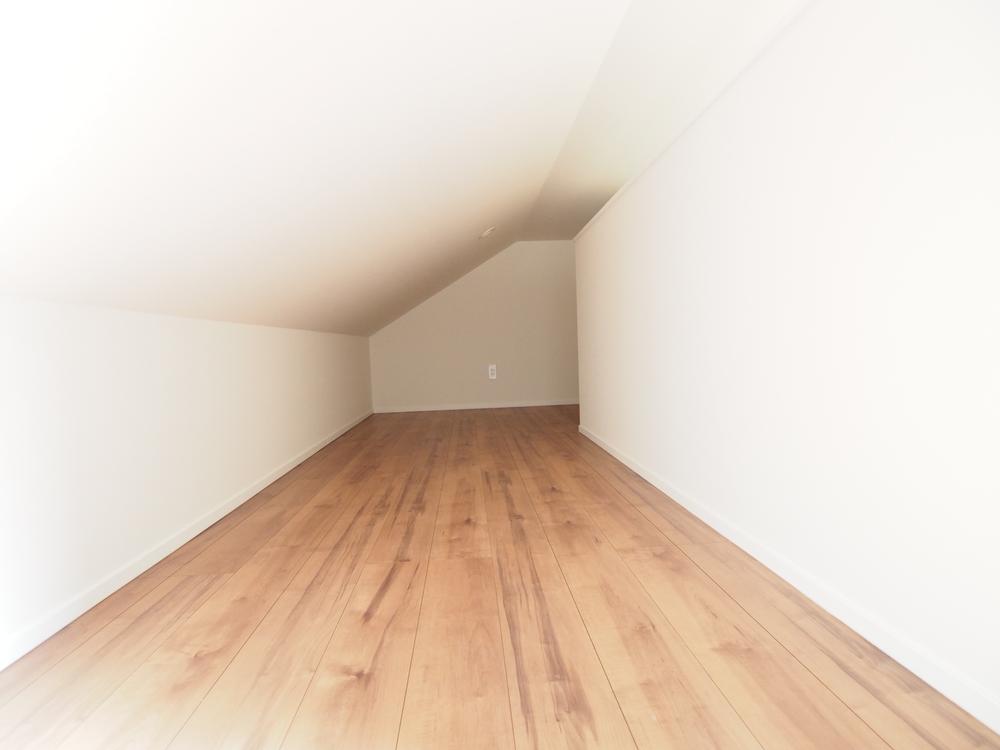 Receipt. Loft (12 May 2013) Shooting