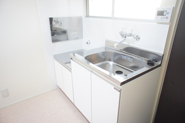 Kitchen.  ☆ It is a photograph of the 203 in Room ☆ 