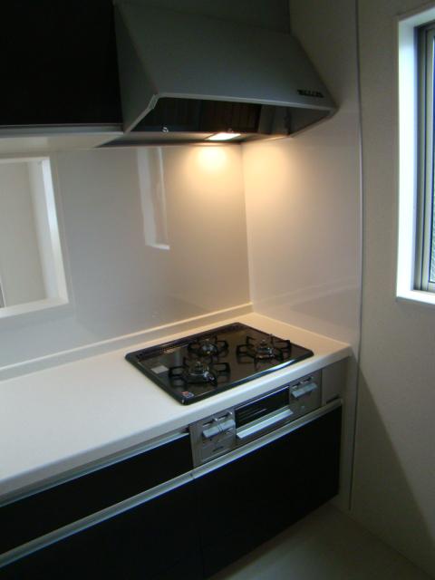 Same specifications photo (kitchen). Same specifications