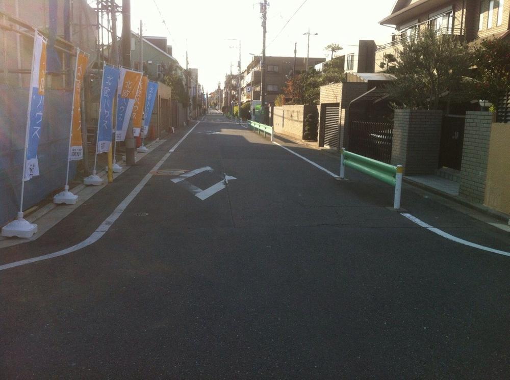 Local photos, including front road. Local (12 May 2013) Shooting