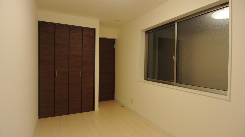 Non-living room. Indoor (July 2013) Shooting