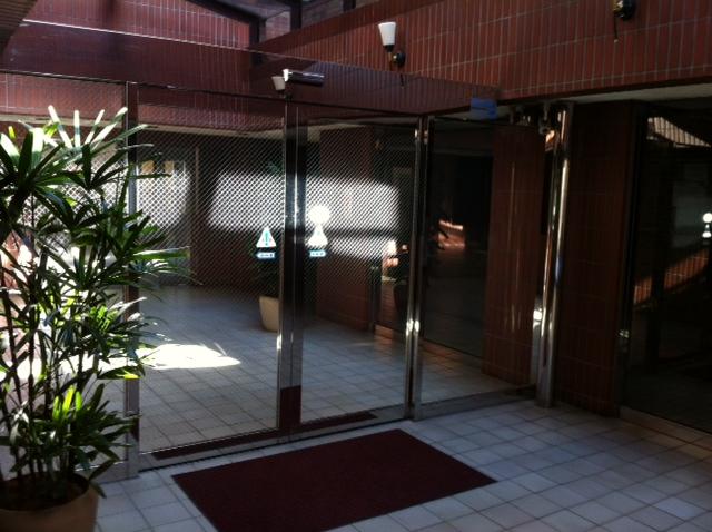 Entrance. Kazejo room