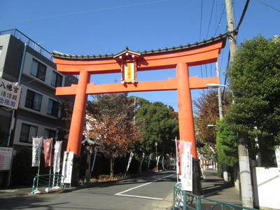 Other. Omiya Hachiman Shrine until the (other) 450m