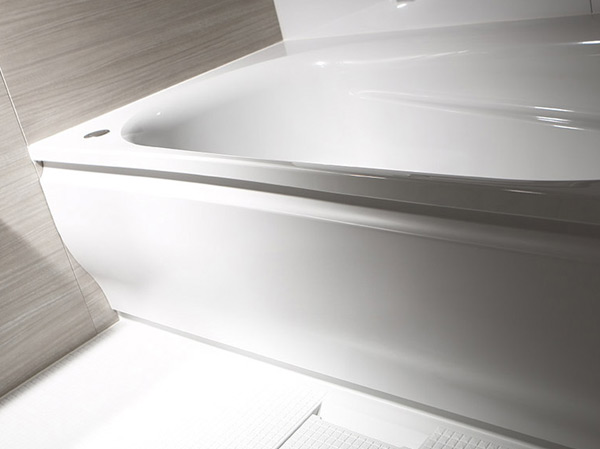 Bathing-wash room.  [Low floor type unit bus] By suppressing the straddle height of the tub, So that the people of the children and our elderly can safely bathe, We care.