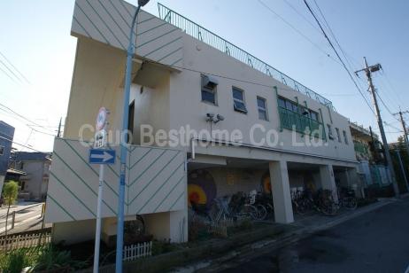 kindergarten ・ Nursery. Pine trees 176m to nursery school