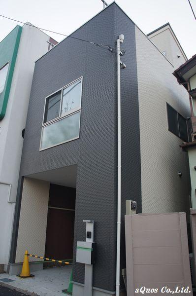 Local appearance photo. Local (12 May 2013) Shooting