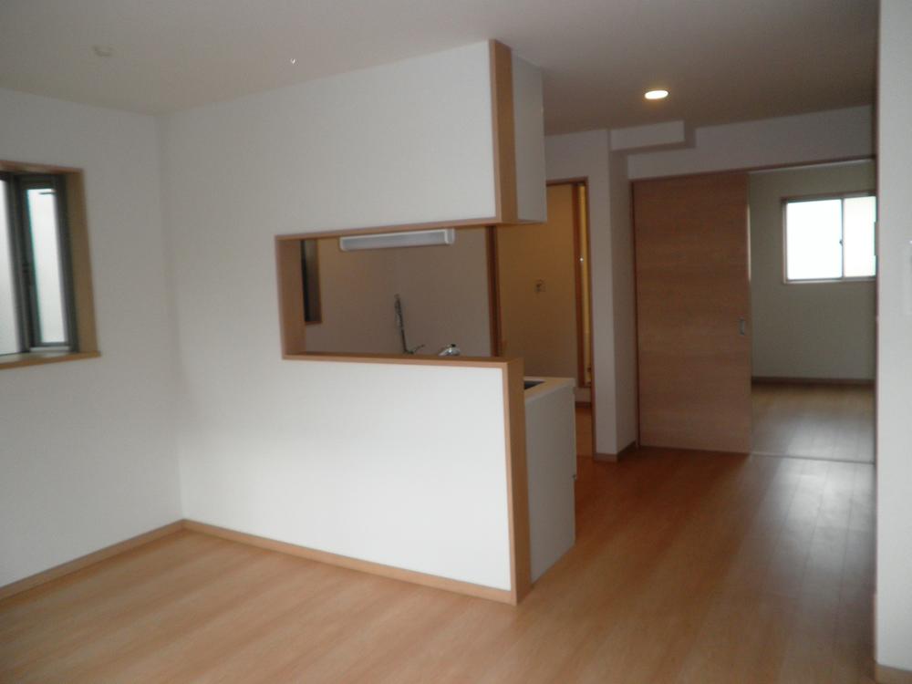 Living. Indoor (September 2013) Shooting (B Building)