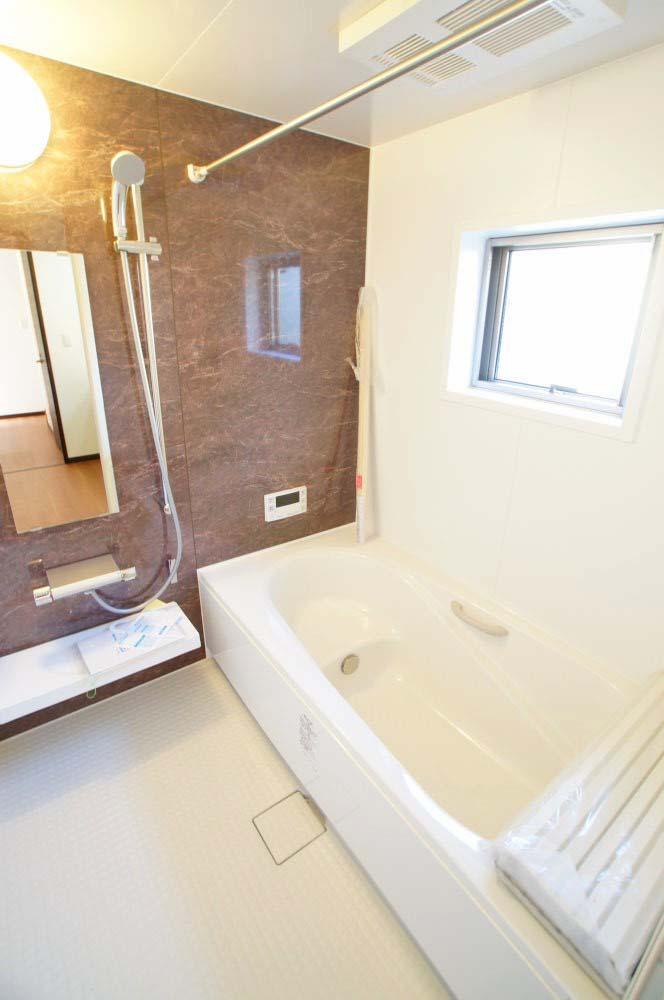 Bathroom. Bathroom of 1 pyeong type that will heal the fatigue of the day. It is with ventilation drying heater.