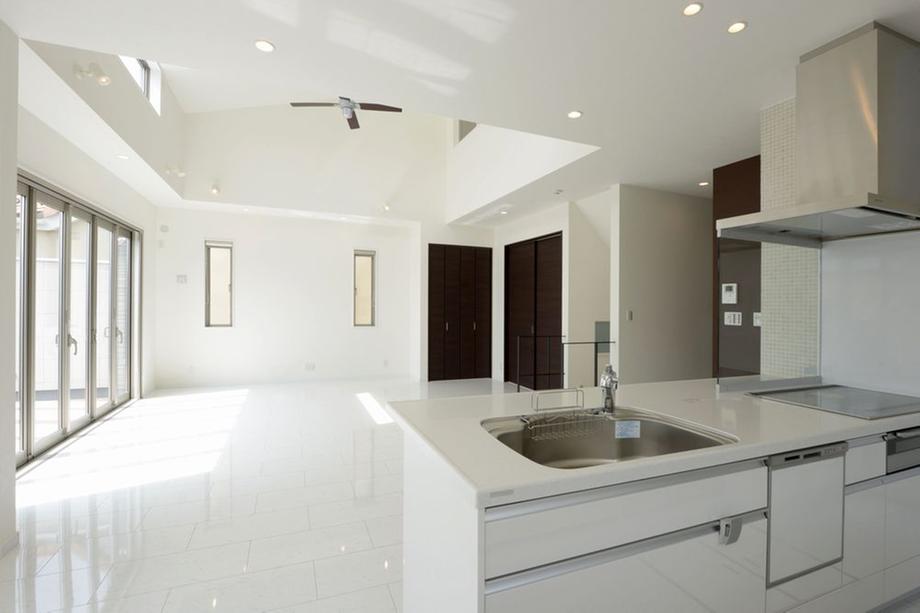 Same specifications photos (living). Enforcement example